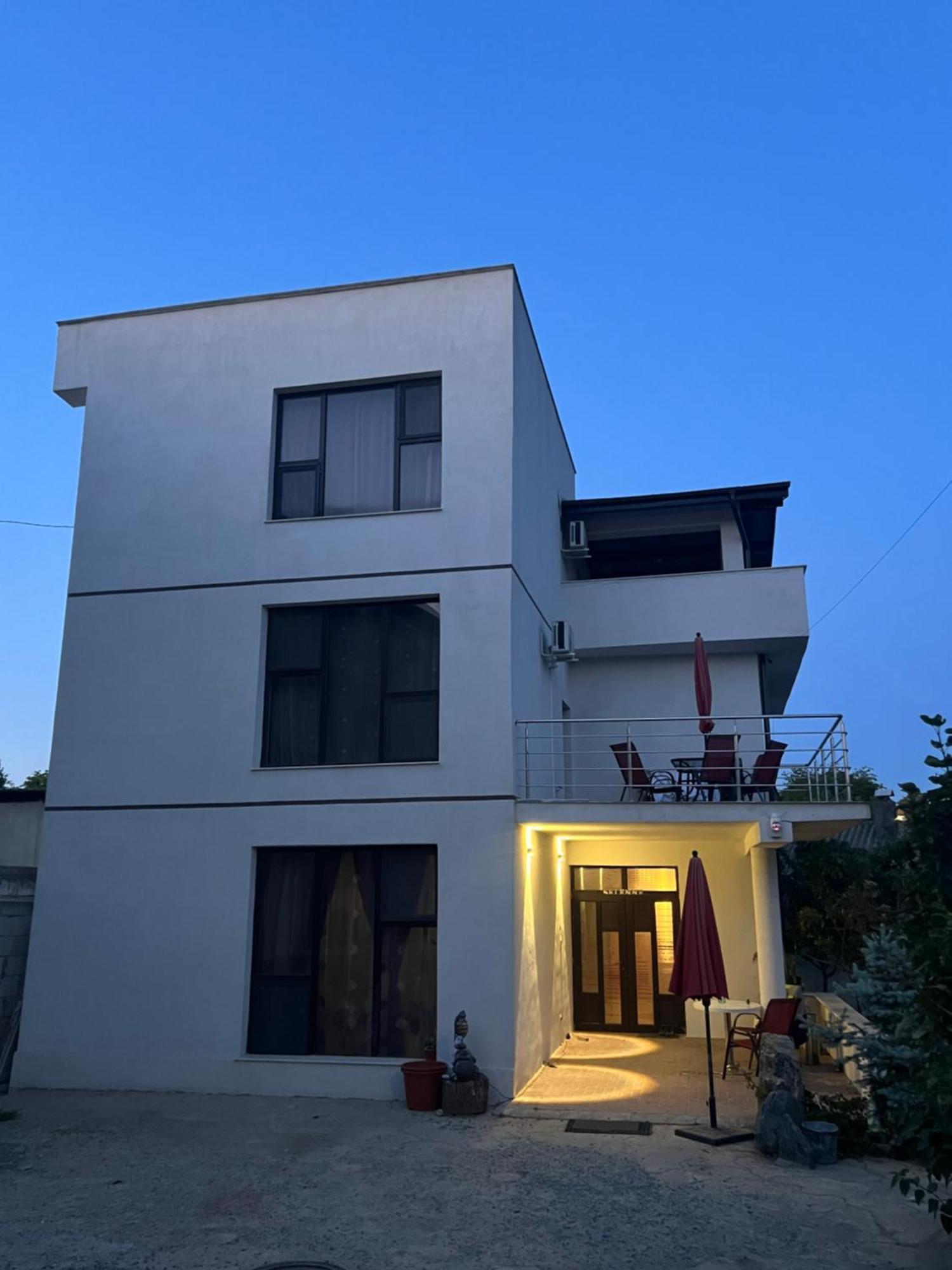 Casa Selly Hotel Tulcea Exterior photo